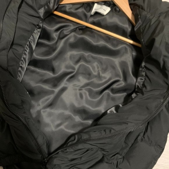 1017 ALYX 9SM Black Down Classic Bondage Puffer size Small - Picture 3 of 10